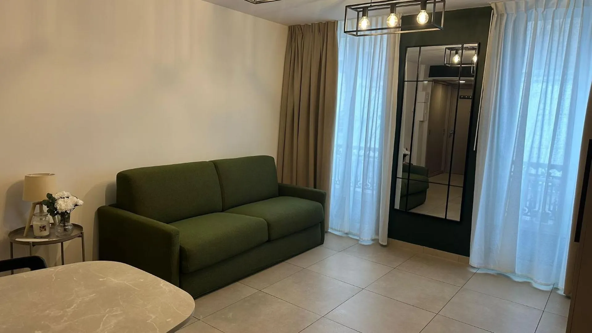 Multiresidence L'elysee Apart Otel